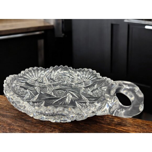 2 Vintage Eapg Crystal Clear Glass Nappy Dish Saw tooth edge Deep Cut - Picture 5 of 13